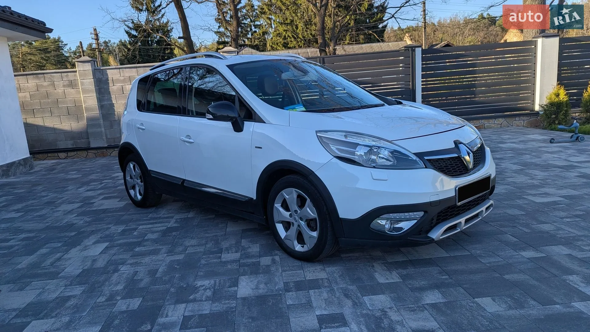 2013 Renault Scenic - мініатюра 2