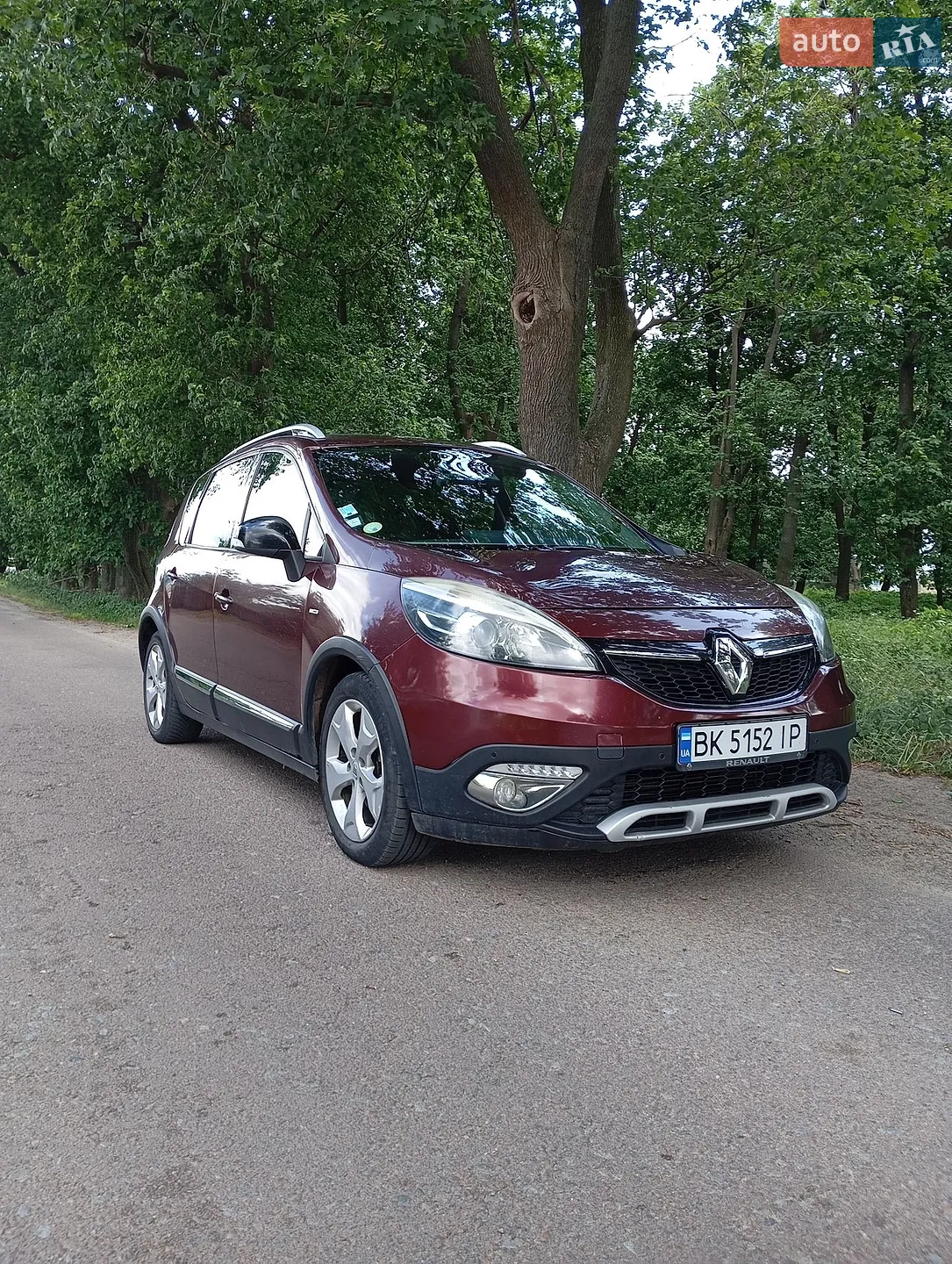 2014 Renault Scenic - мініатюра 2