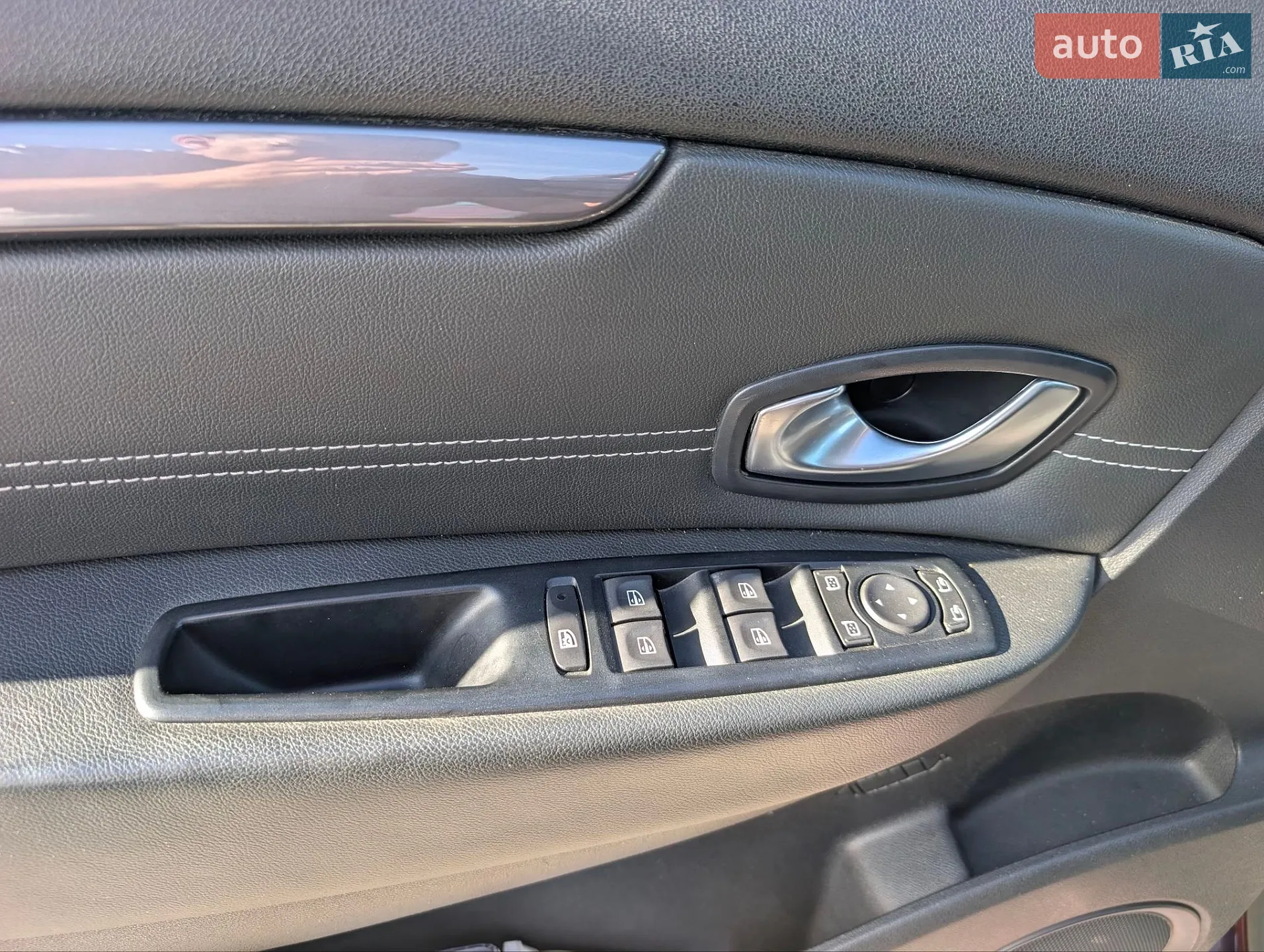 2014 Renault Scenic - мініатюра 11
