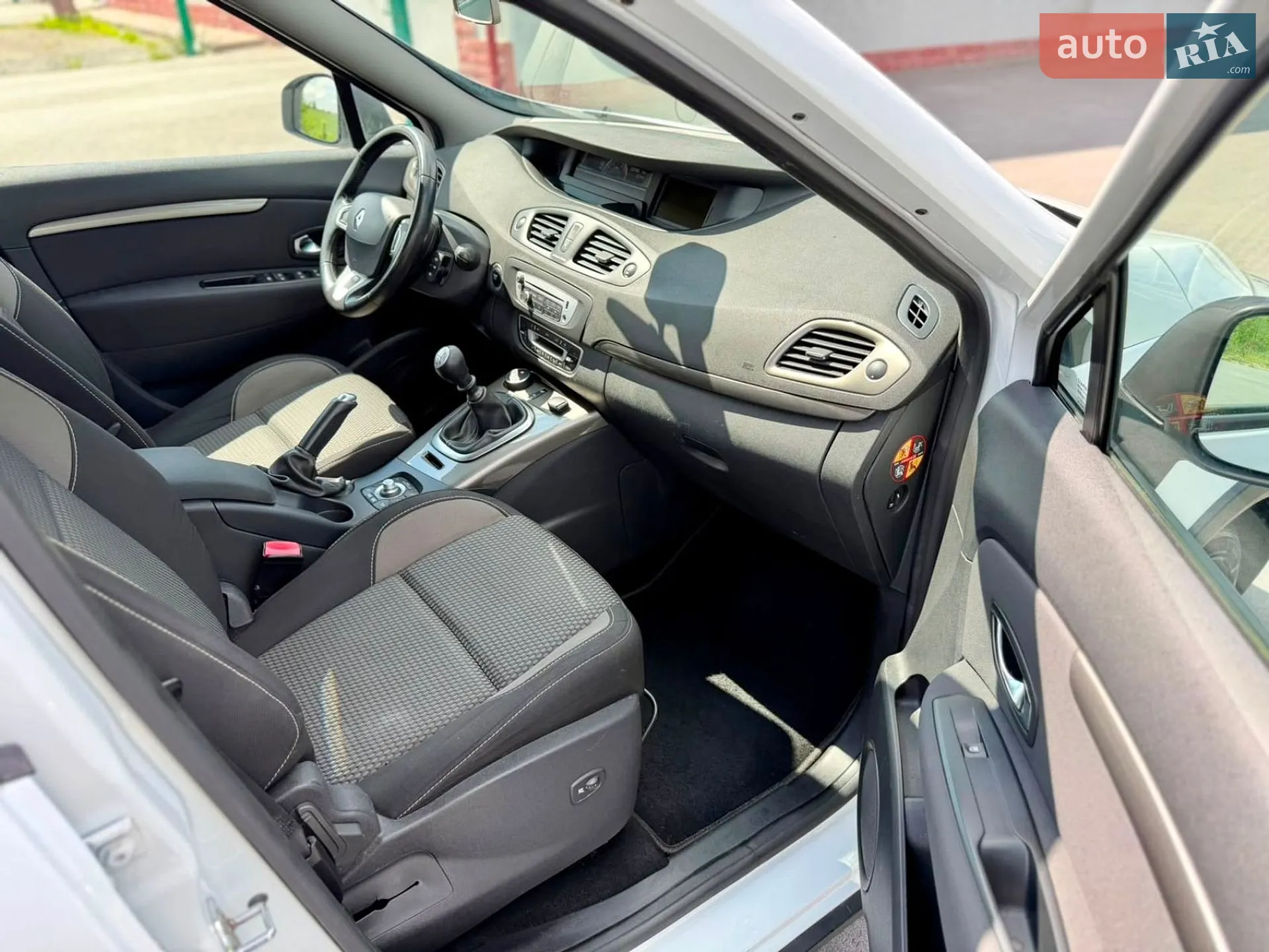 2014 Renault Scenic - мініатюра 38