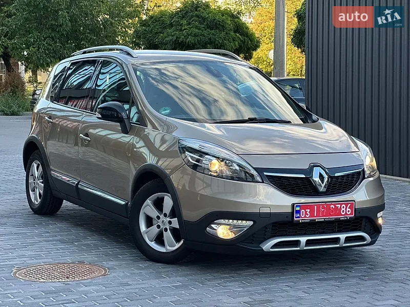 Renault Scenic XMOD 2013