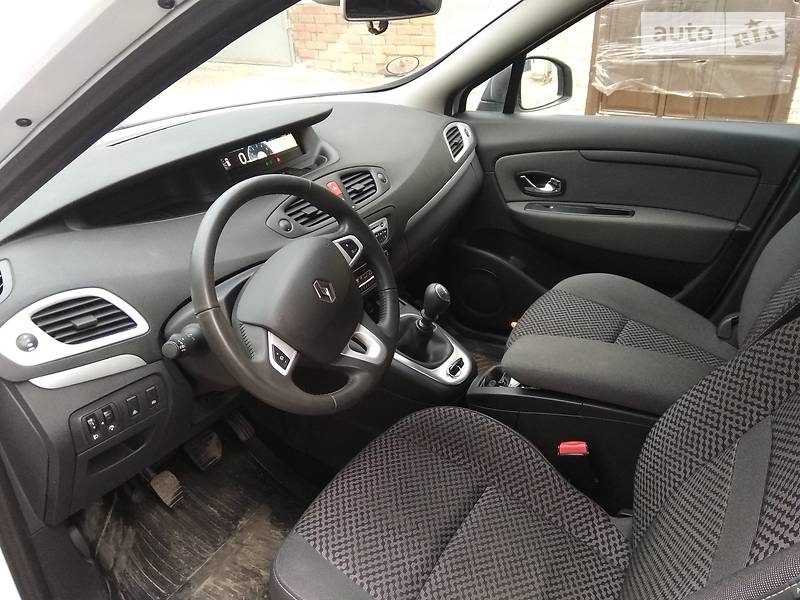 Мінівен Renault Scenic 2011 в Харкові