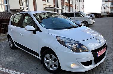 Минивэн Renault Scenic 2011 в Ивано-Франковске