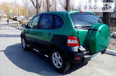 Внедорожник / Кроссовер Renault Scenic 2001 в Киеве