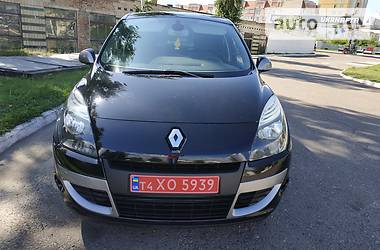 Мінівен Renault Scenic 2011 в Рівному