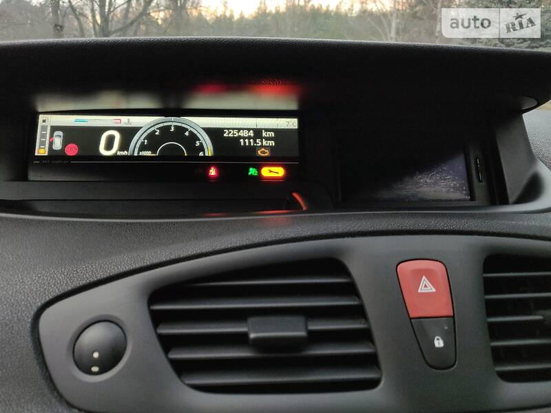 Хетчбек Renault Scenic 2010 в Києві