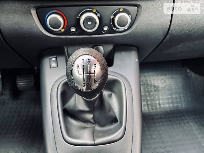 Хетчбек Renault Scenic 2014 в Києві
