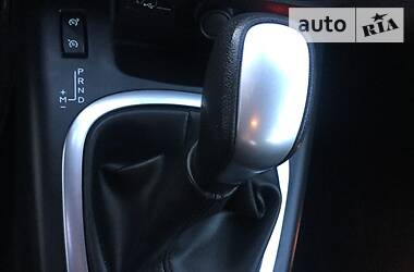 Хэтчбек Renault Scenic 2010 в 