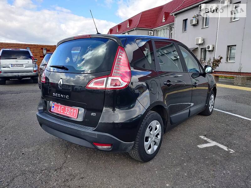 Хетчбек Renault Scenic 2010 в Києві