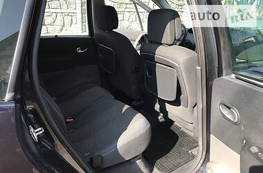 Хэтчбек Renault Scenic 2007 в 