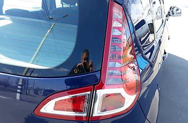 Мінівен Renault Scenic 2011 в 