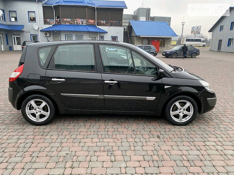 Мінівен Renault Scenic 2006 в Рівному фото Мінівен Renault Scenic 2006 в Рівному