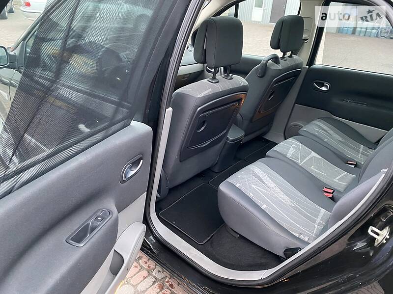 Мінівен Renault Scenic 2006 в Рівному фото 8 Мінівен Renault Scenic 2006 в Рівному