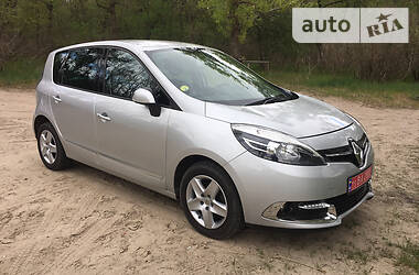 Мінівен Renault Scenic 2016 в 