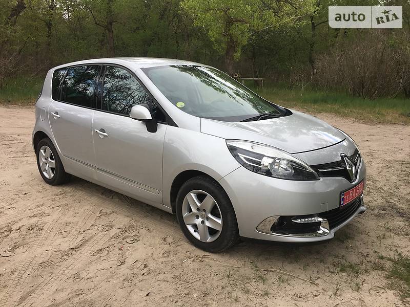 Мінівен Renault Scenic 2016 в 