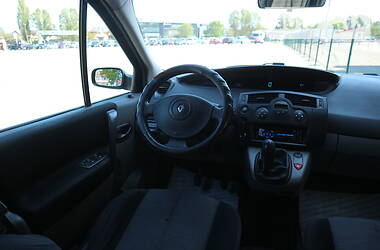 Минивэн Renault Scenic 2006 в 