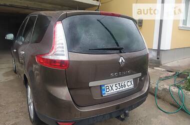 Минивэн Renault Scenic 2011 в Каменец-Подольском