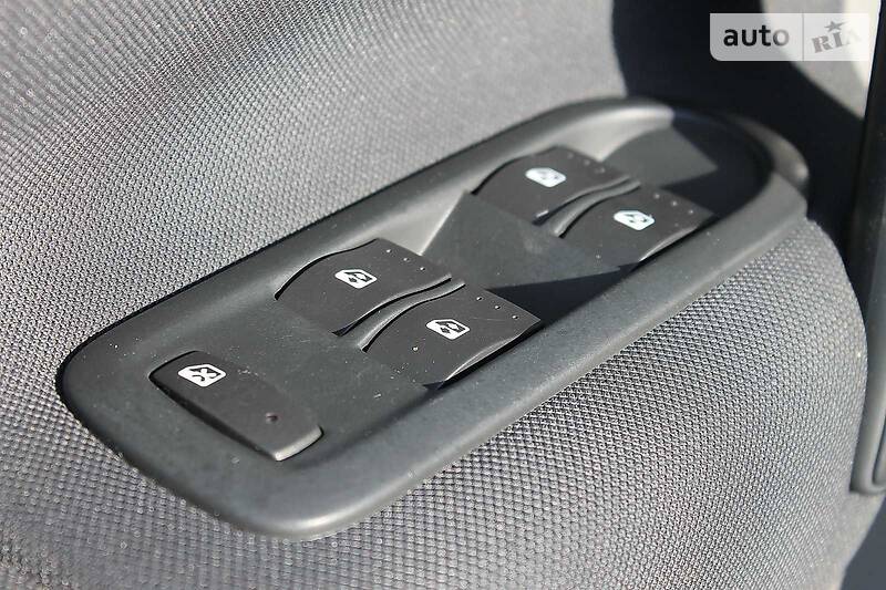 Мінівен Renault Scenic 2006 в Бурштині