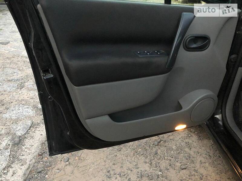 Мінівен Renault Scenic 2004 в Вінниці