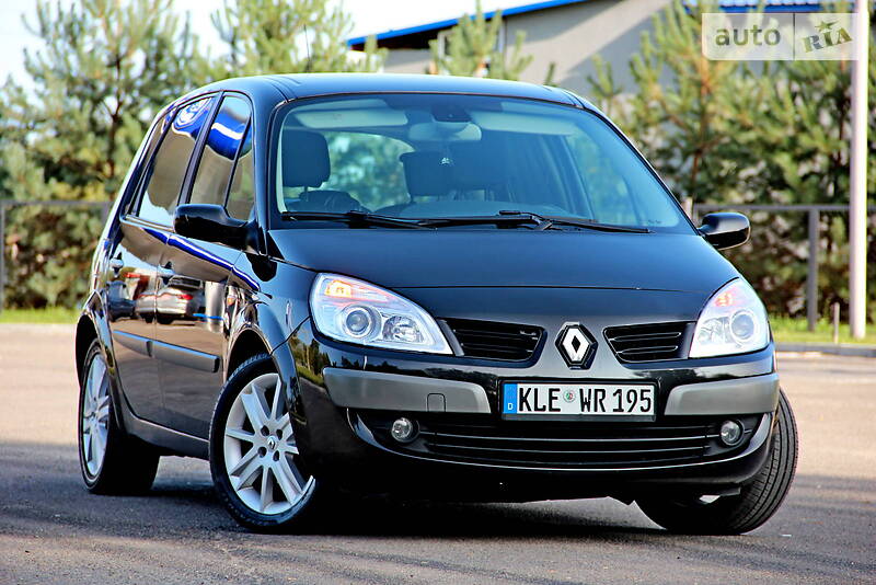 Хэтчбек Renault Scenic 2008 в Самборе