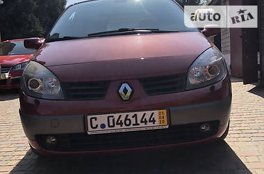 Минивэн Renault Scenic 2006 в Ровно