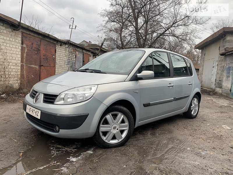 Минивэн Renault Scenic 2005 в Харькове