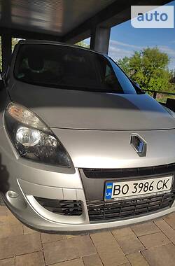 Минивэн Renault Scenic 2011 в Тернополе