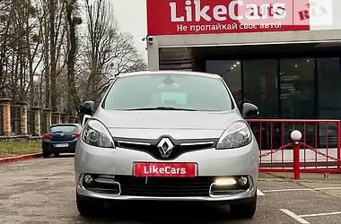 Мінівен Renault Scenic 2015 в Києві