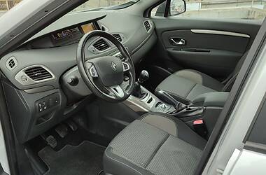 Хетчбек Renault Scenic 2013 в Чернівцях