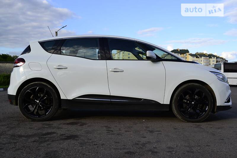Минивэн Renault Scenic 2016 в Стрые