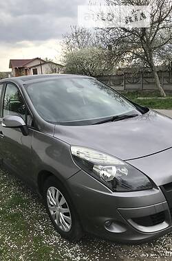 Мінівен Renault Scenic 2011 в Володимир-Волинському