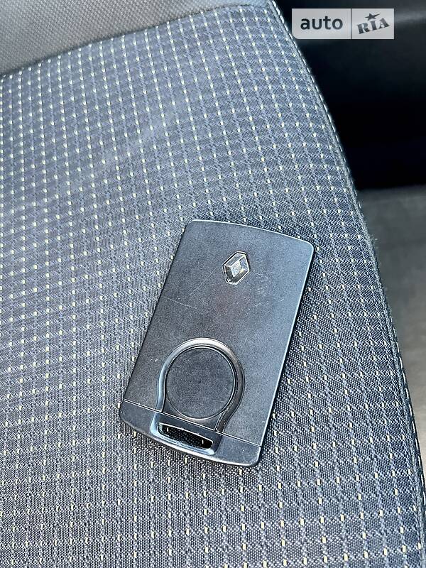 Мінівен Renault Scenic 2009 в Чернівцях