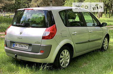 Минивэн Renault Scenic 2007 в Радивилове