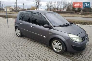 Минивэн Renault Scenic 2004 в Нововолынске