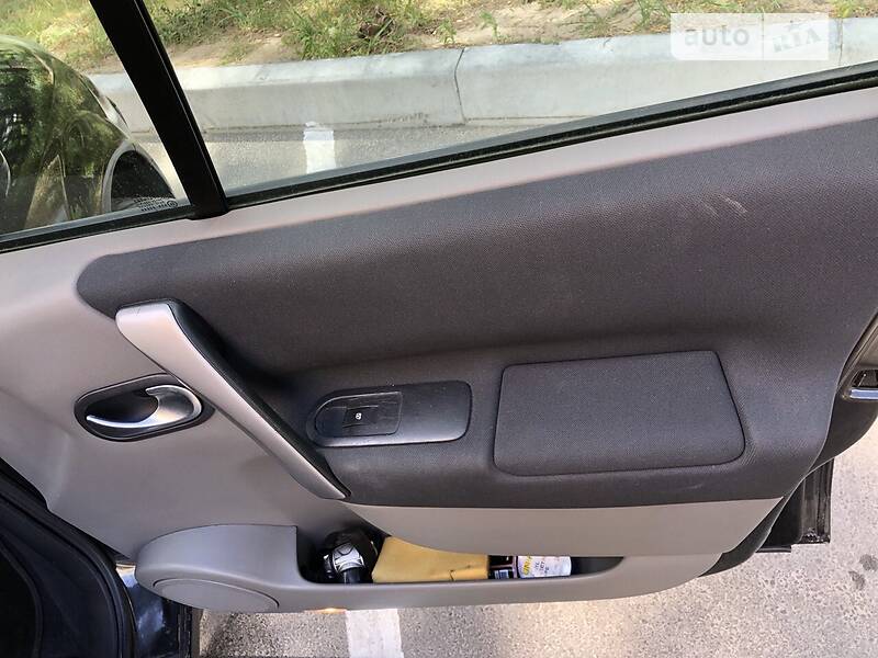 Минивэн Renault Scenic 2007 в Чернигове