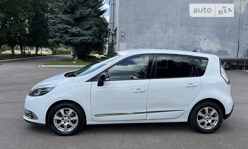 Универсал Renault Scenic 2014 в Ровно
