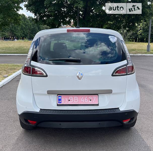 Универсал Renault Scenic 2014 в Ровно