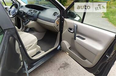 Минивэн Renault Scenic 2006 в 