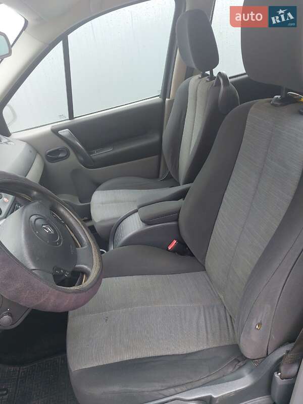 Мінівен Renault Scenic 2006 в Хмельницькому