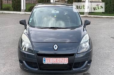 Мінівен Renault Scenic 2010 в Дубні