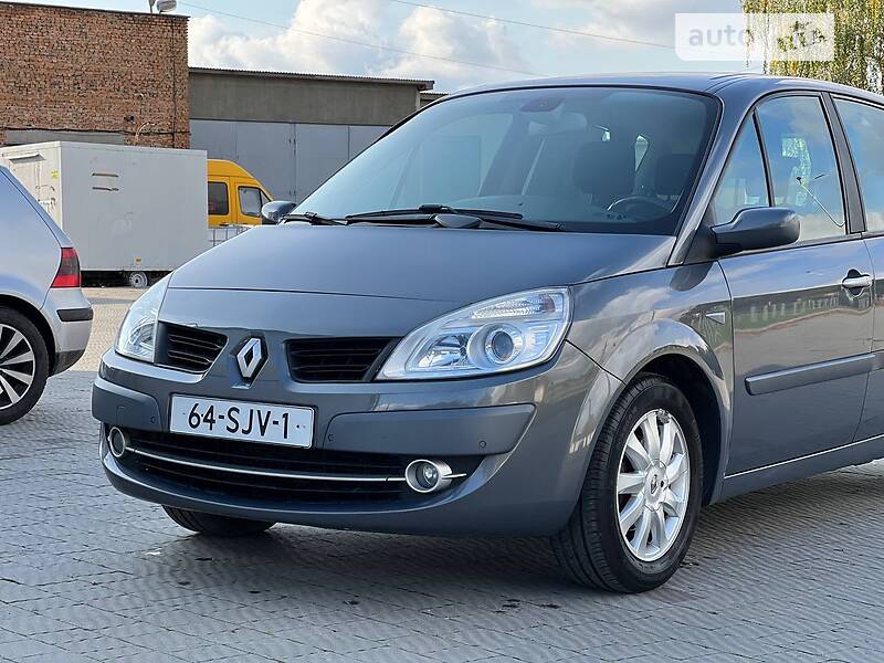 Мінівен Renault Scenic 2006 в Володимир-Волинському