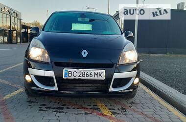 Минивэн Renault Scenic 2011 в Львове