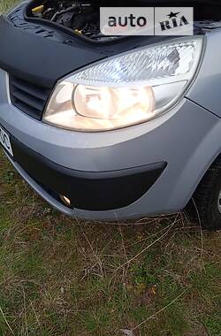 Минивэн Renault Scenic 2004 в 