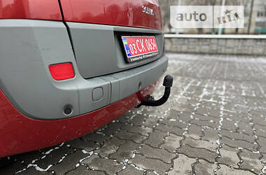 Минивэн Renault Scenic 2006 в 