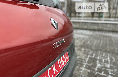 Минивэн Renault Scenic 2006 в 