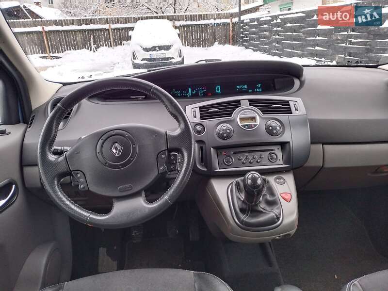 Мінівен Renault Scenic 2005 в Ірпені