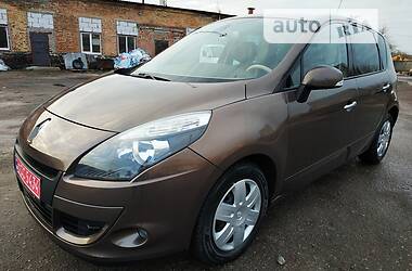 Мінівен Renault Scenic 2010 в Ніжині