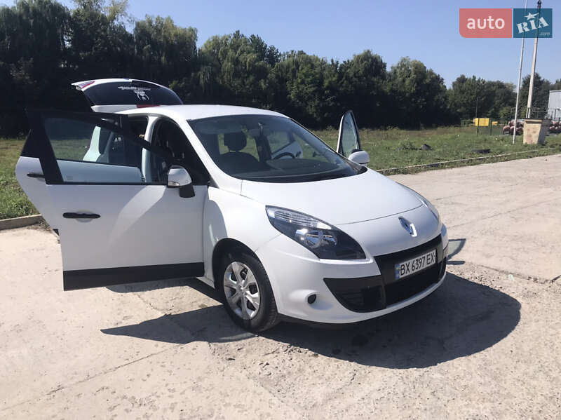 Минивэн Renault Scenic 2011 в Каменец-Подольском фото 2 Минивэн Renault Scenic 2011 в Каменец-Подольском