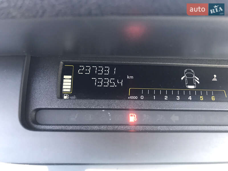 Минивэн Renault Scenic 2011 в Каменец-Подольском фото 10 Минивэн Renault Scenic 2011 в Каменец-Подольском