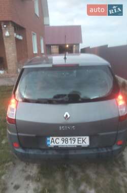Минивэн Renault Scenic 2006 в 